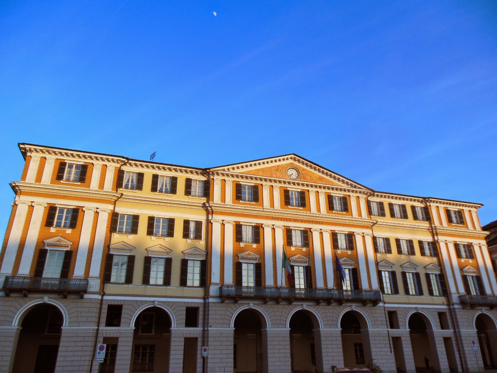 L'edificio del tribunale di Cuneo, in piazza Galimberti.