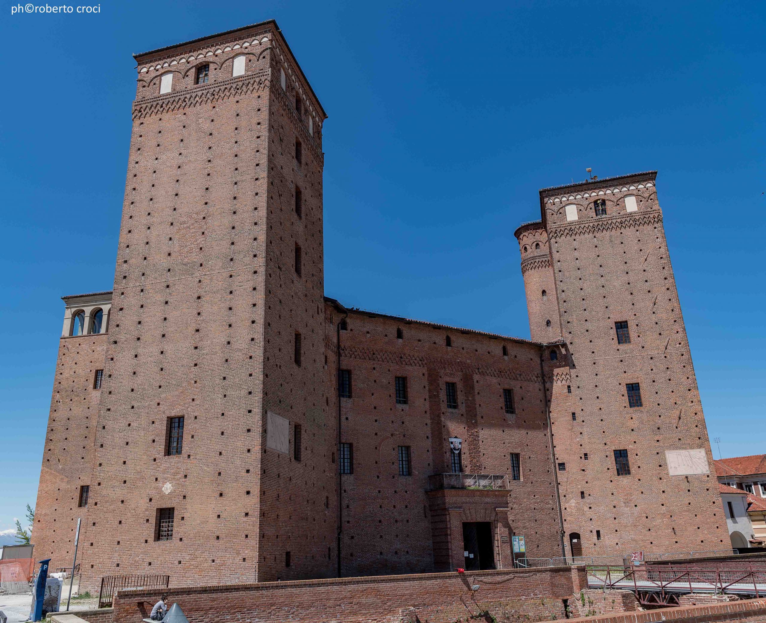 Castello di Fossano - ph. R. Croci - Archivio ATL del Cuneese (1)
