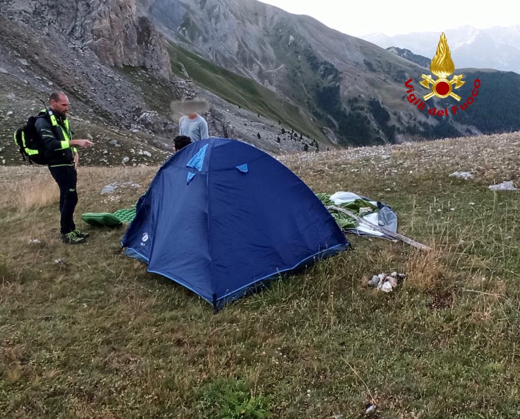 Escursionisti sorpresi dal maltempo al lago Oserot