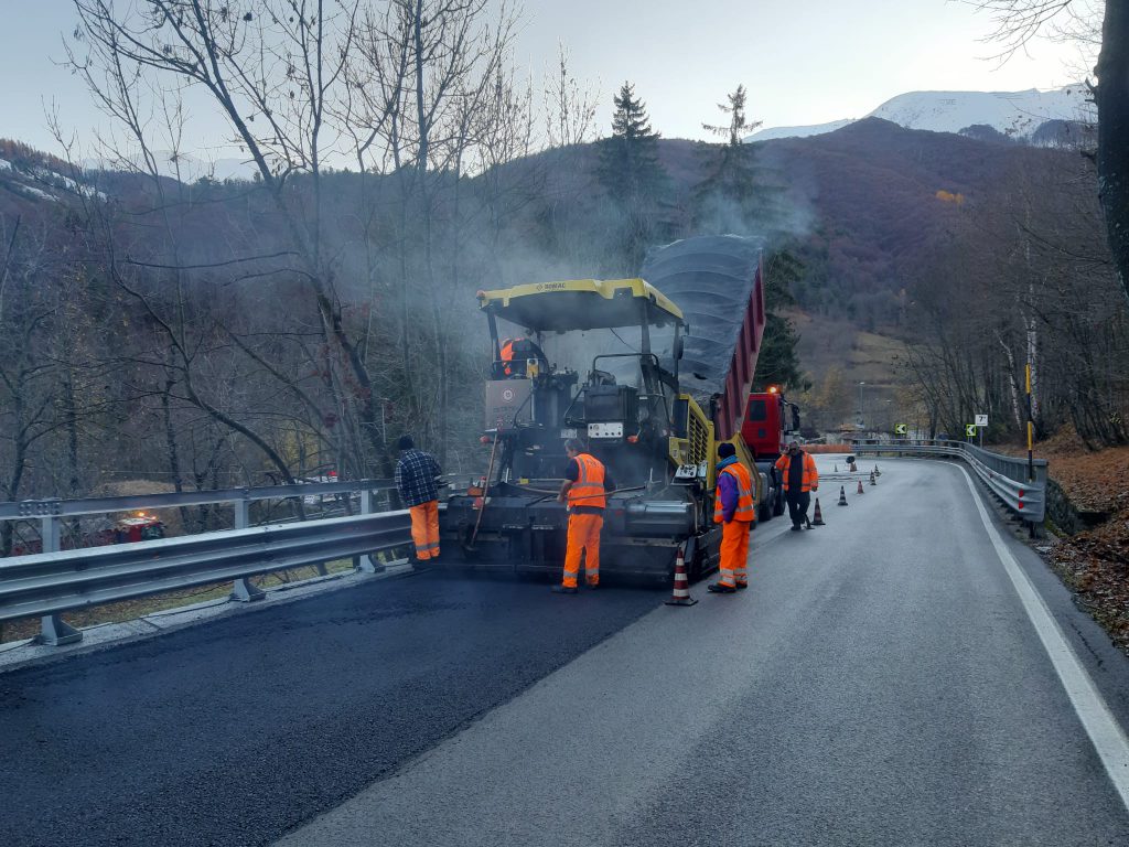 L'asfaltatura del tratto di SS20 oggetto di manutenzione straordinaria a Panice sottana