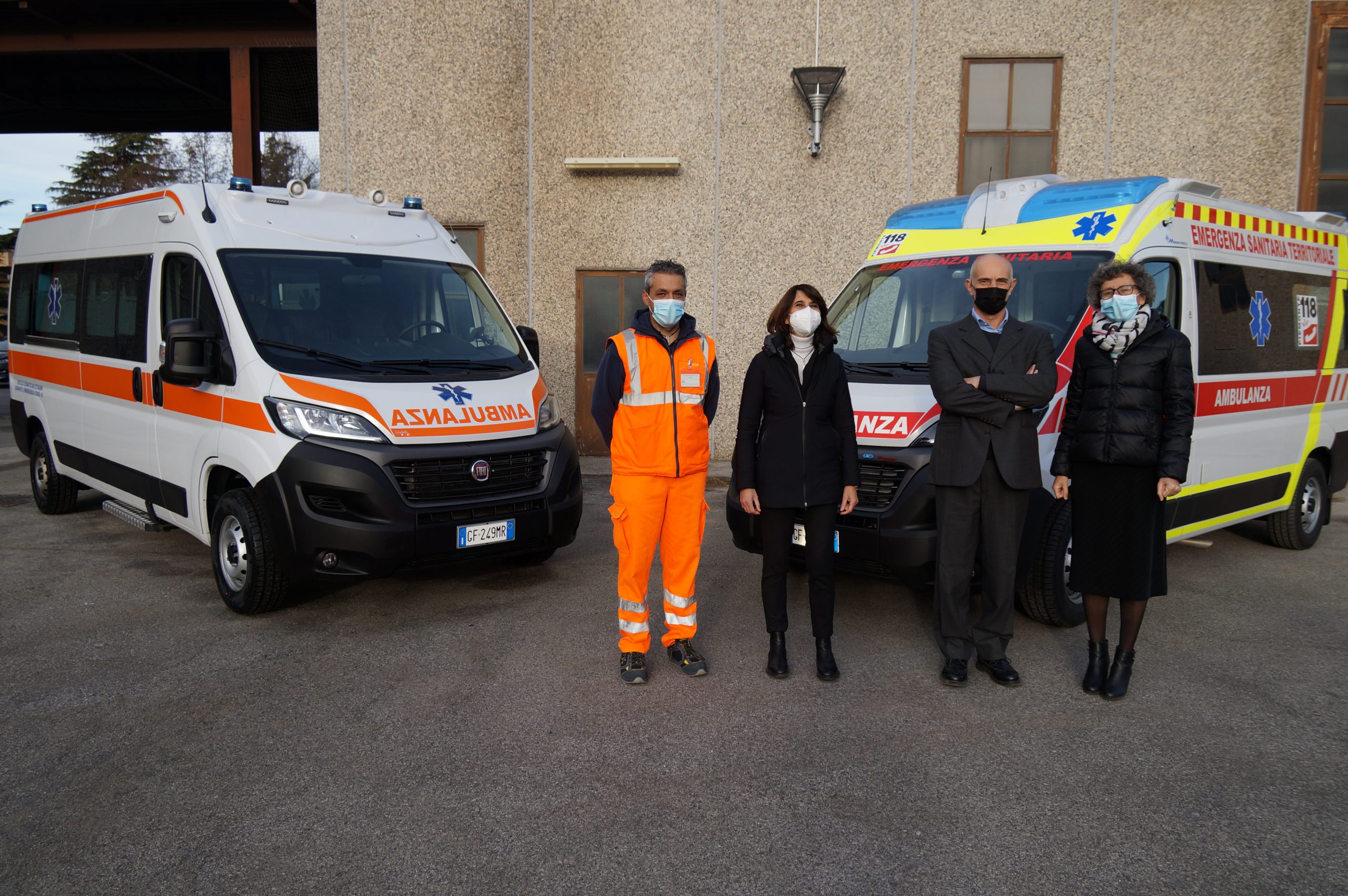 Nuove ambulanze consegnate all'ospedale di Cuneo