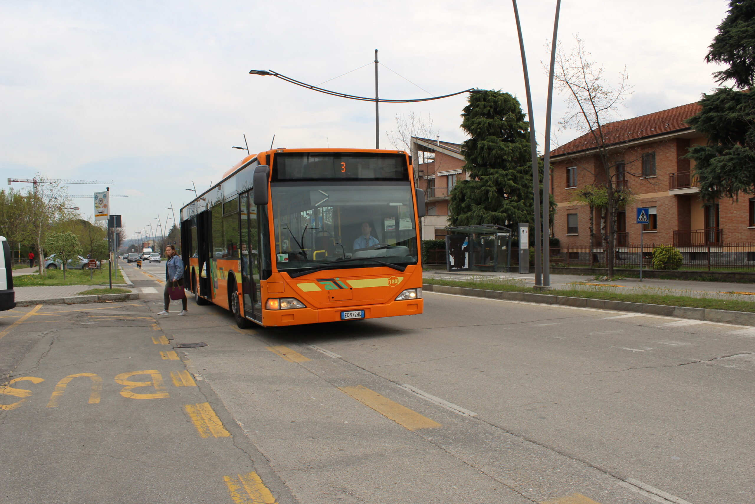 Alba - Bus Urbano - GDivino_1